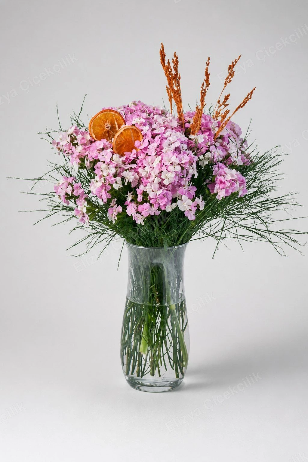 Rustic Pink Charm — Vazoda Pembe Hüsnüyusuf — Kuru Portakal & Başak Dokunuşu