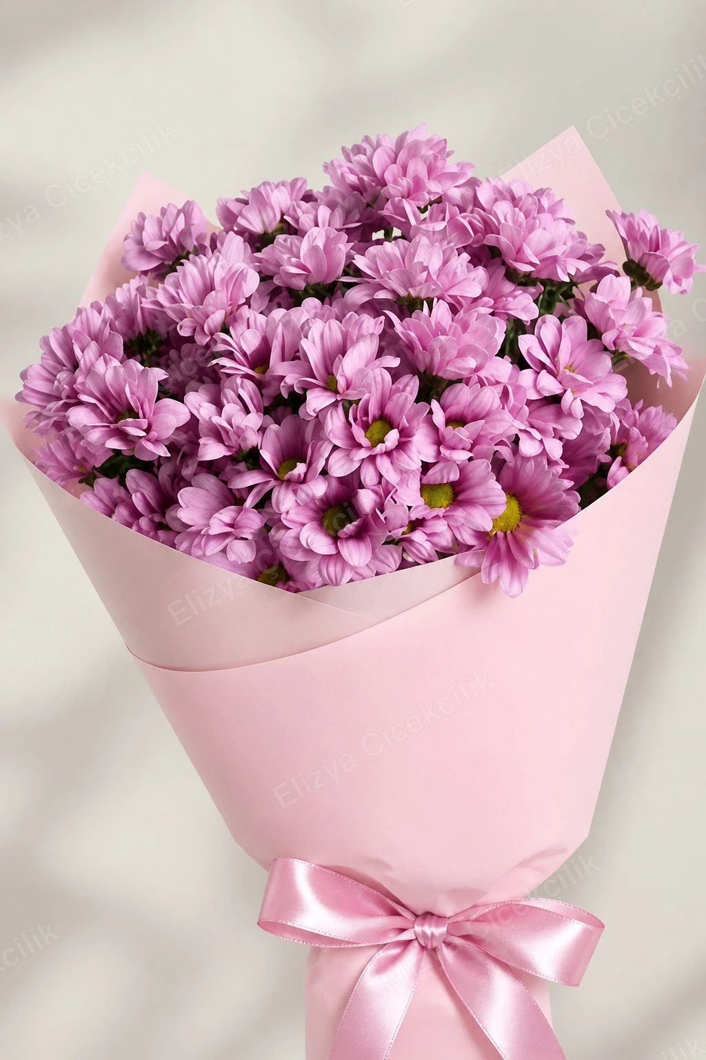 Blush Daisy Charm — Pembe Papatya Krizantem Buketi — görsel 2