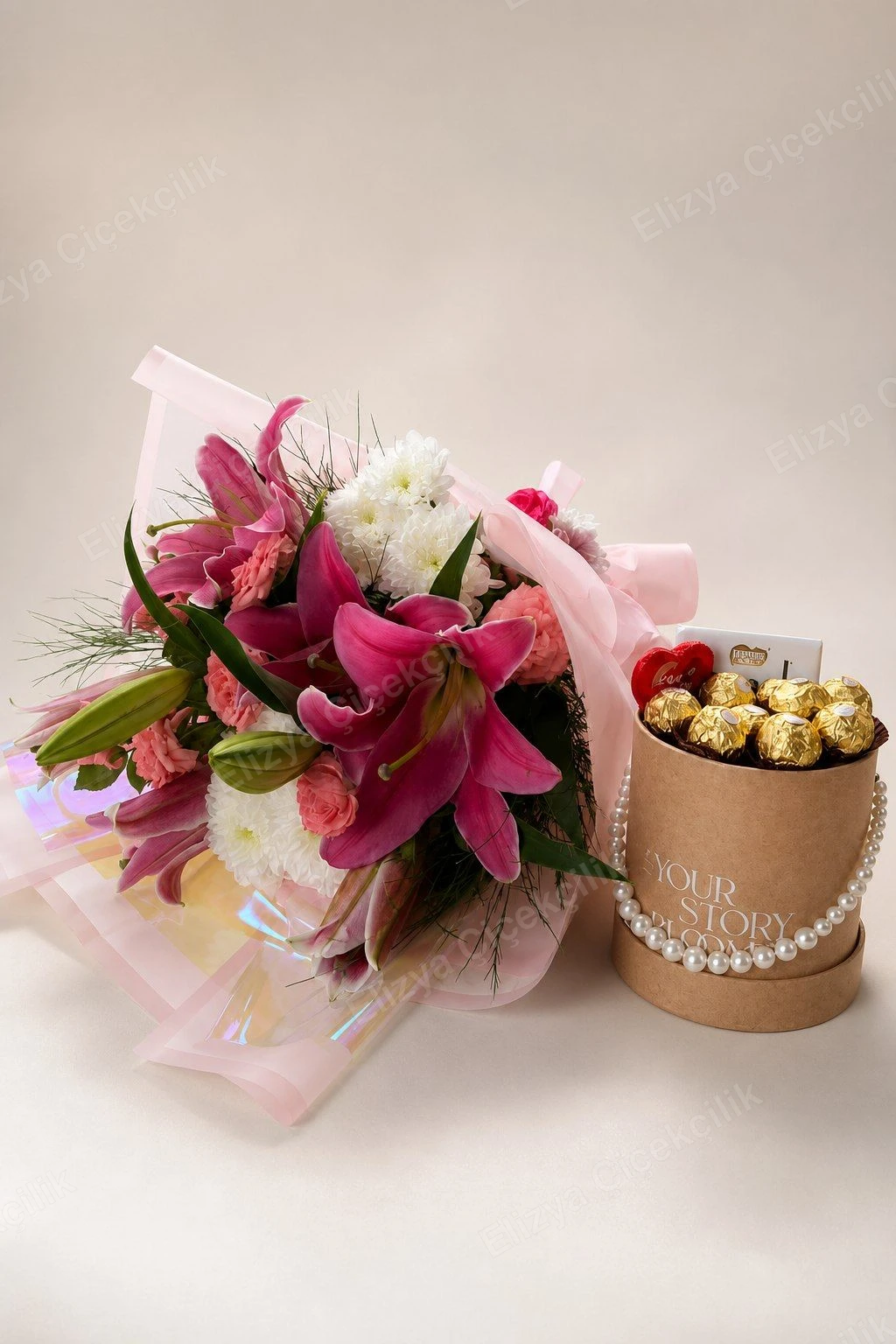 Sweet Together — Buket & Çikolata Paketi - Lilyumlu Buket + Ferrero Kutu — görsel 3