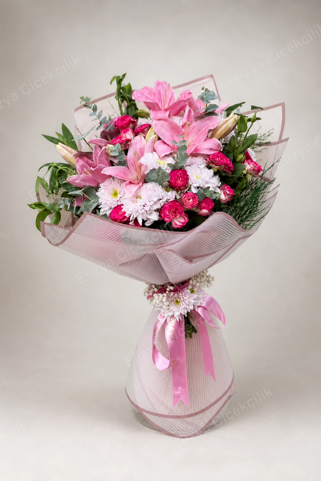 Pink Majesty — Pembe Lilyum & Fuşya Gül Lüks Buketi