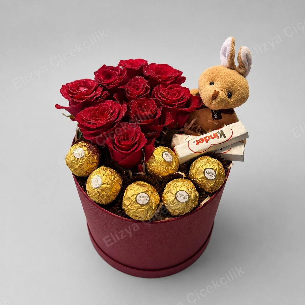 Sweet Invitation — Aşka Davet — Gül & Çikolata Kutusu
