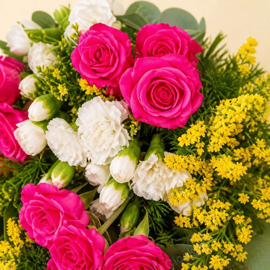 Tender Romance — Pembe Güller ve Beyaz Karanfiller Buketi — görsel 2