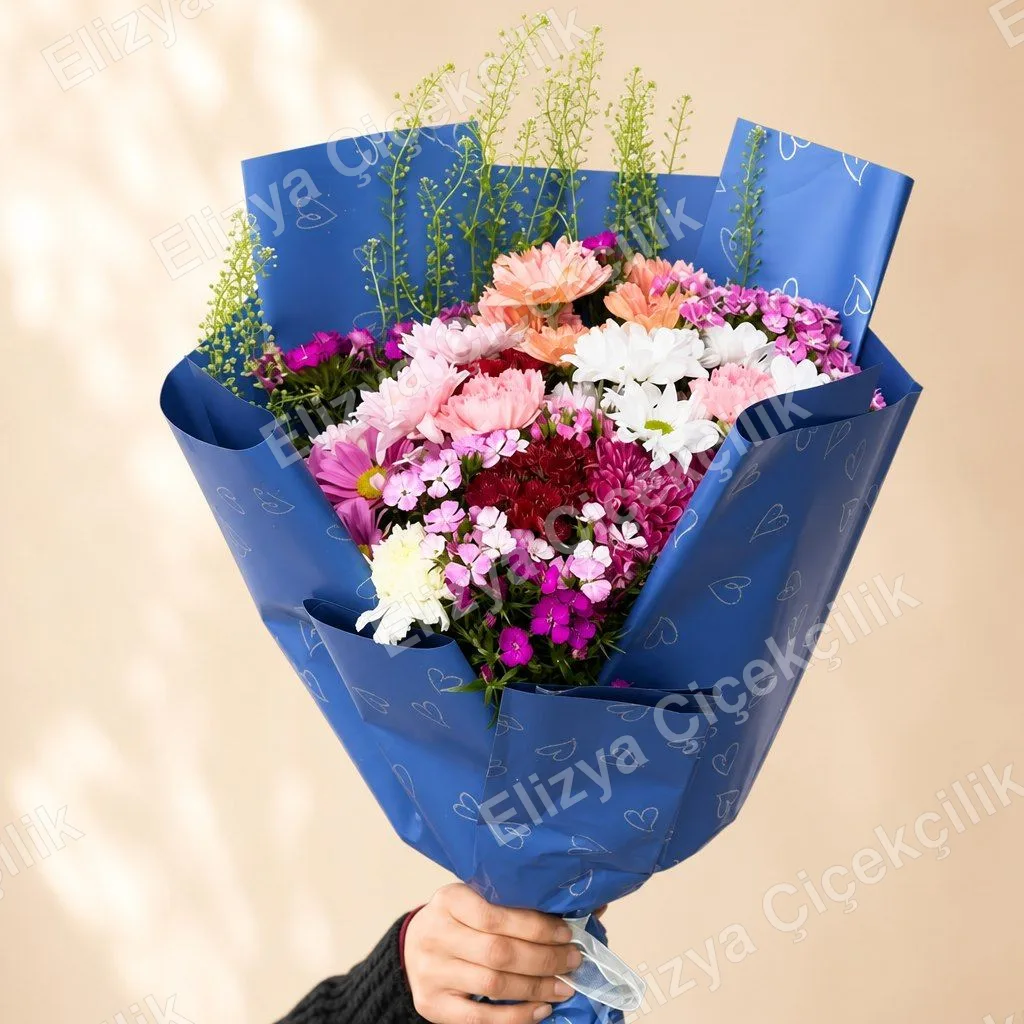 Canlı Gerbera ve Papatya Buketi