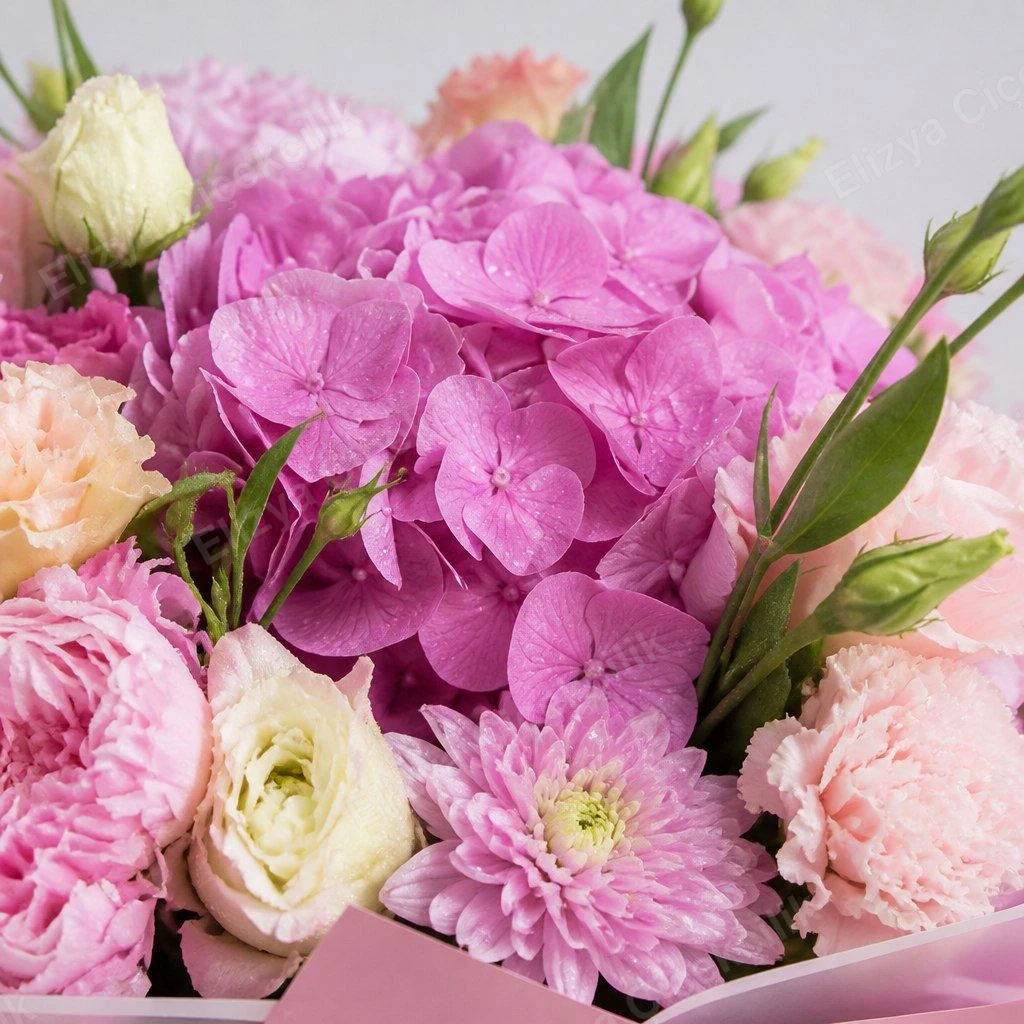 Blush Romance — Pembe Ortanca & Lisianthus Buketi — görsel 3